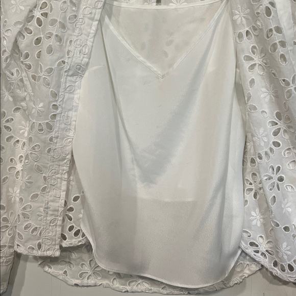 NEW J. Crew Eyelet Lace Button Down Shirt in White Size 2 - Picture 5 of 11
